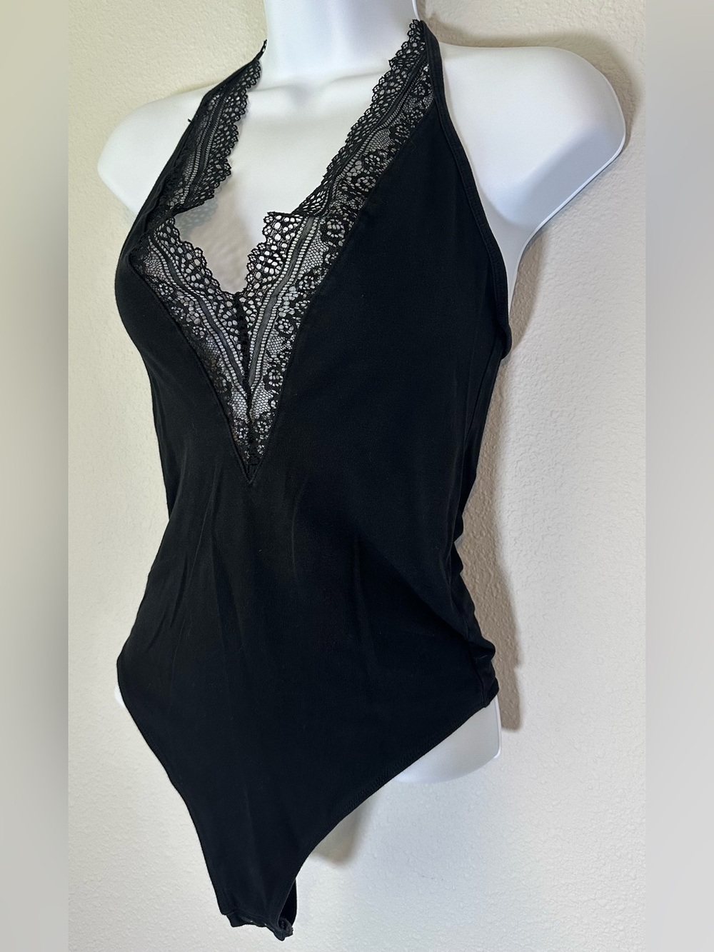 Express One Eleven Black Lace Halter Bodysuit Size Small